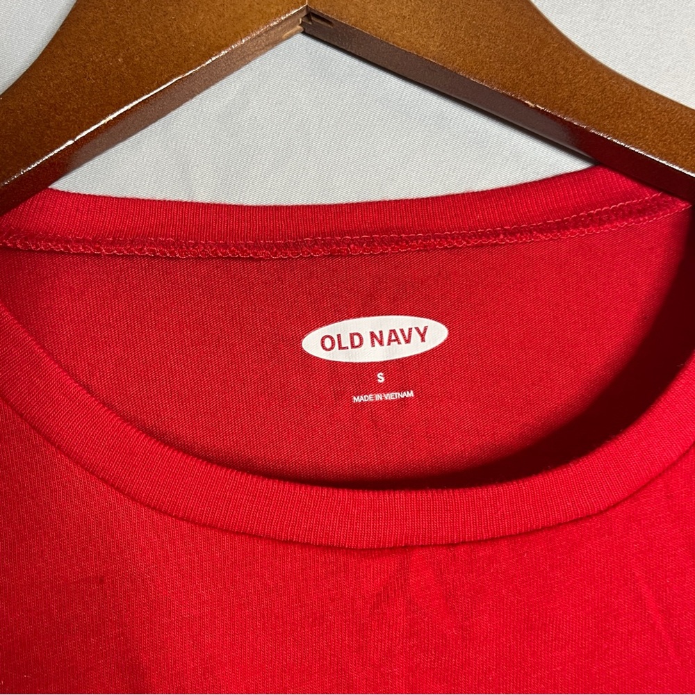 Old Navy 4th of July Crop Top - Picture 4 of 7